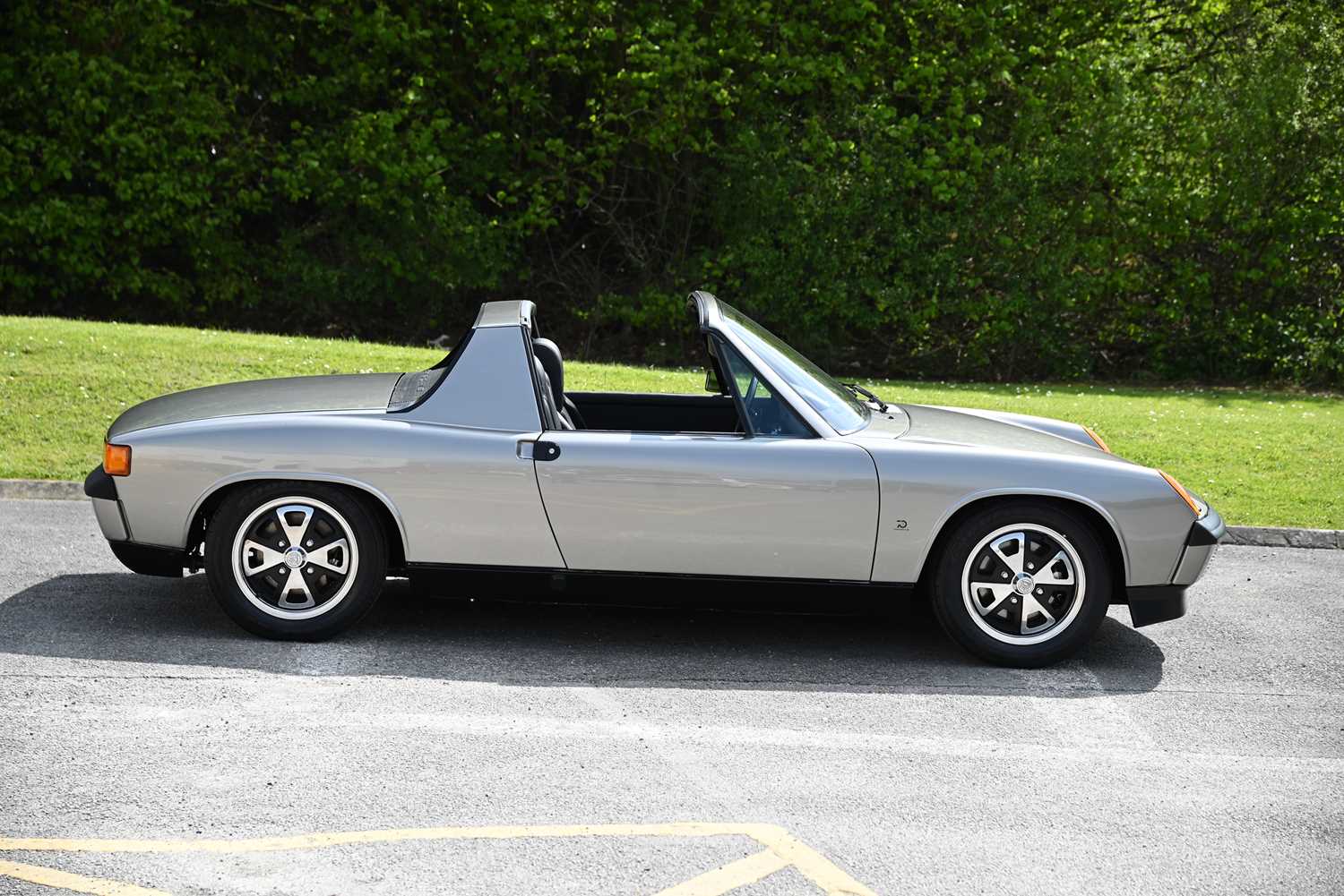 1970 Porsche 914 roof open