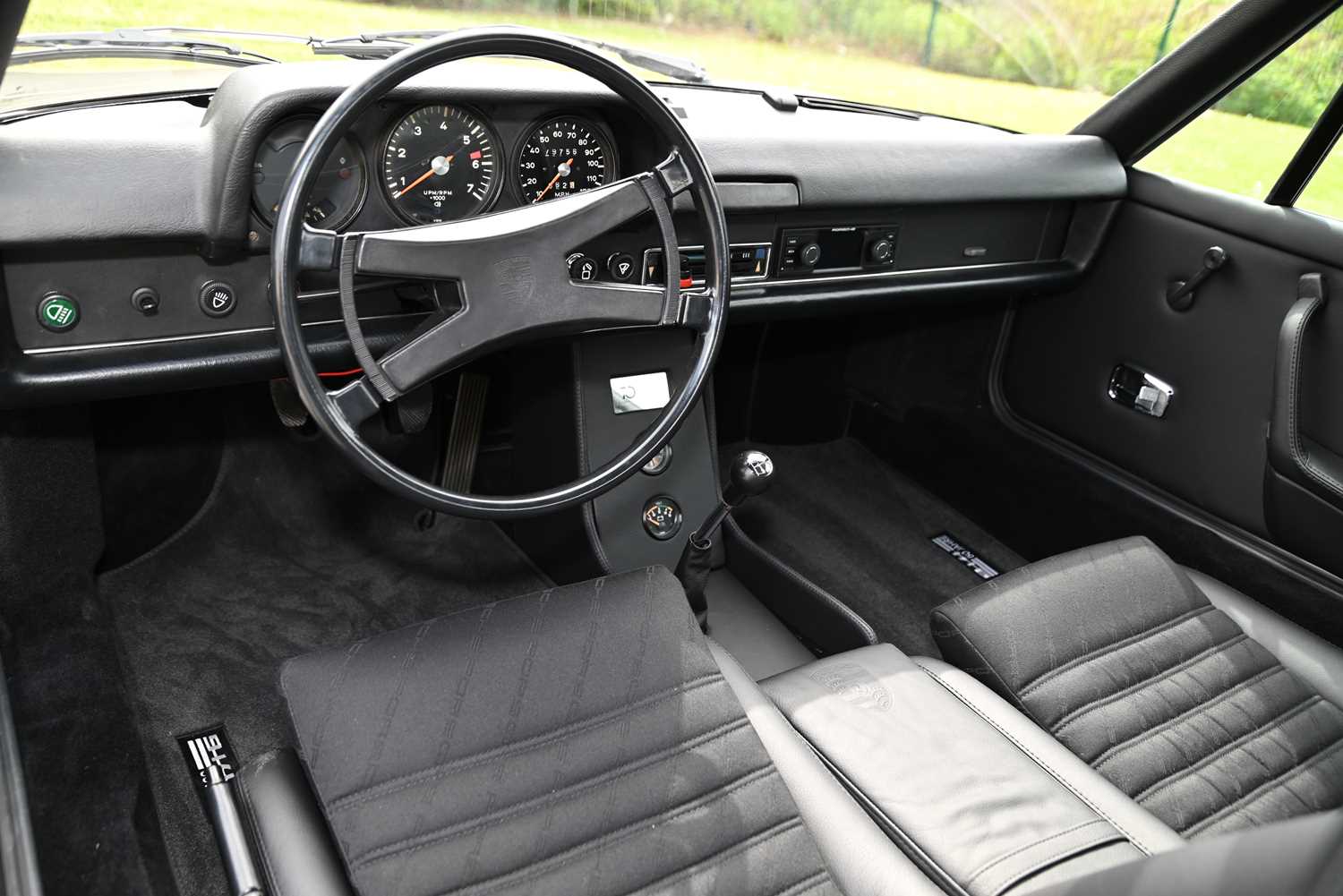 1970 Porsche 914 steering