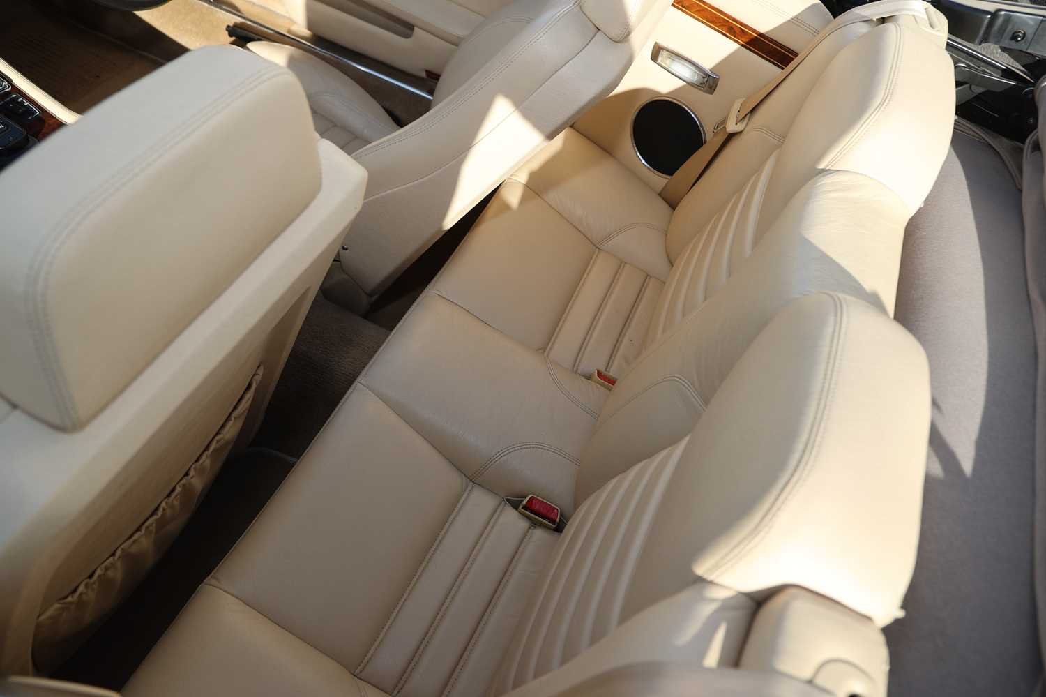 Jaguar XJ S rear seats